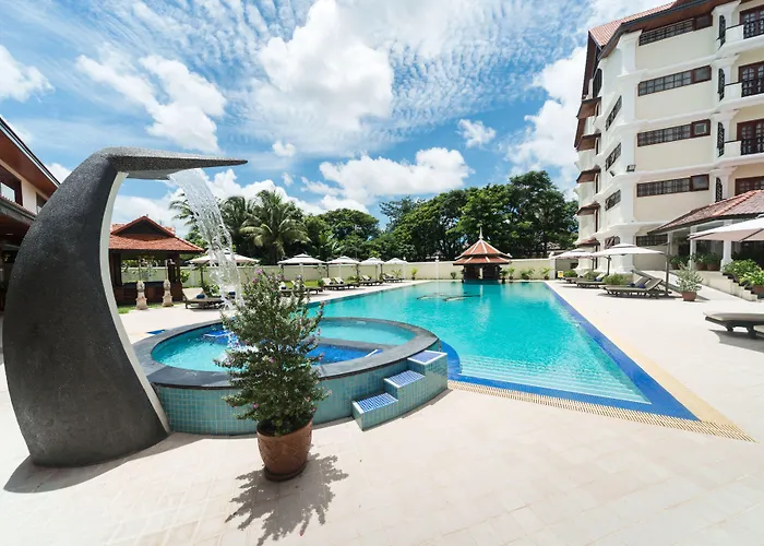 Regency Angkor 5*