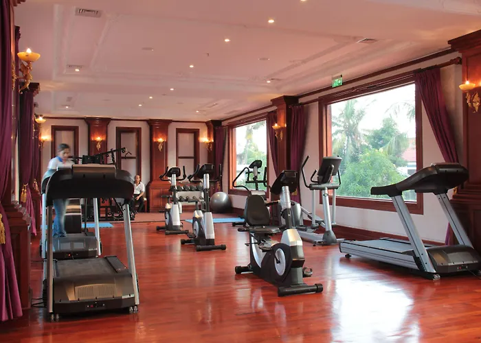 Regency Angkor Hotel 5*