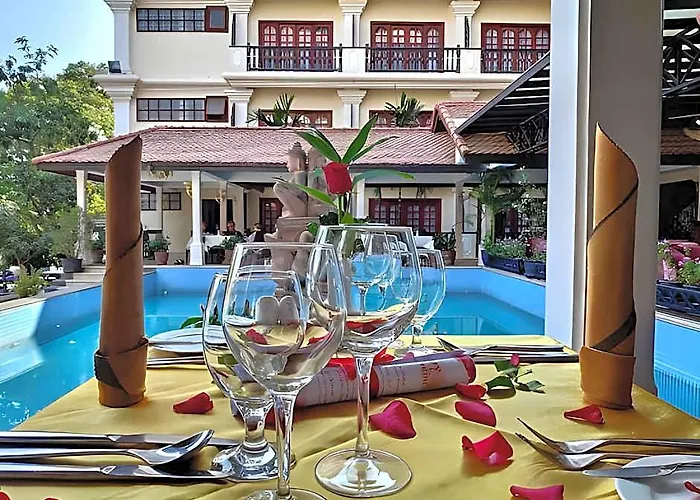 Hotel Regency Angkor 5*