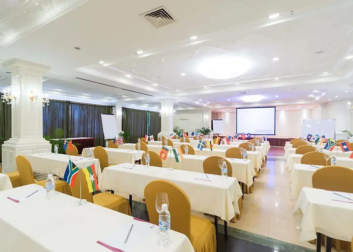 Regency Angkor Hotel 5*